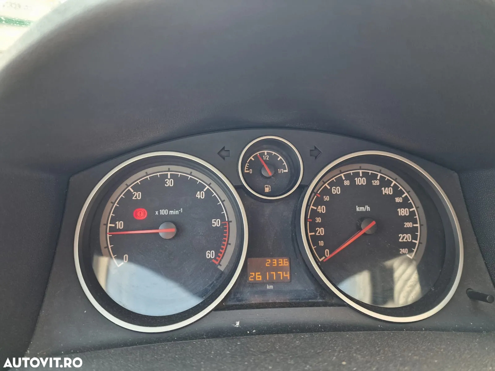 Opel Astra - 2