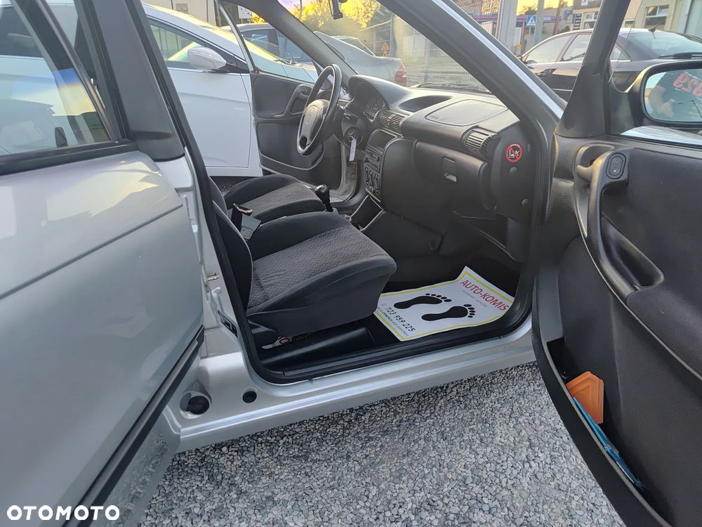 Opel Astra 1.6 - 29
