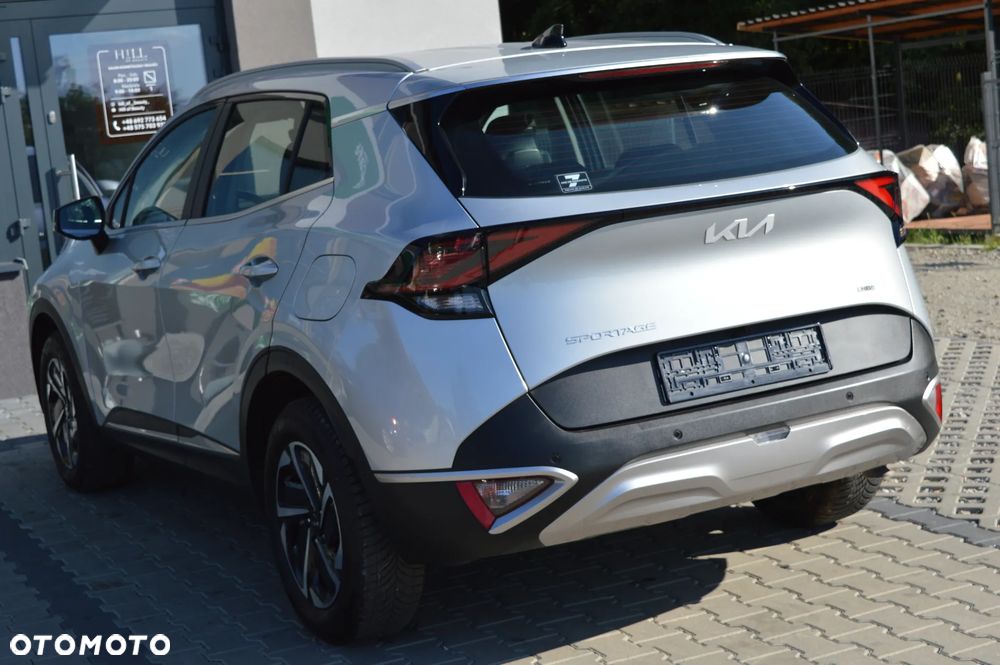 Kia Sportage 1.6 T-GDI 2WD Eco-Dynamics + (48V M-H) DCT Spirit - 17