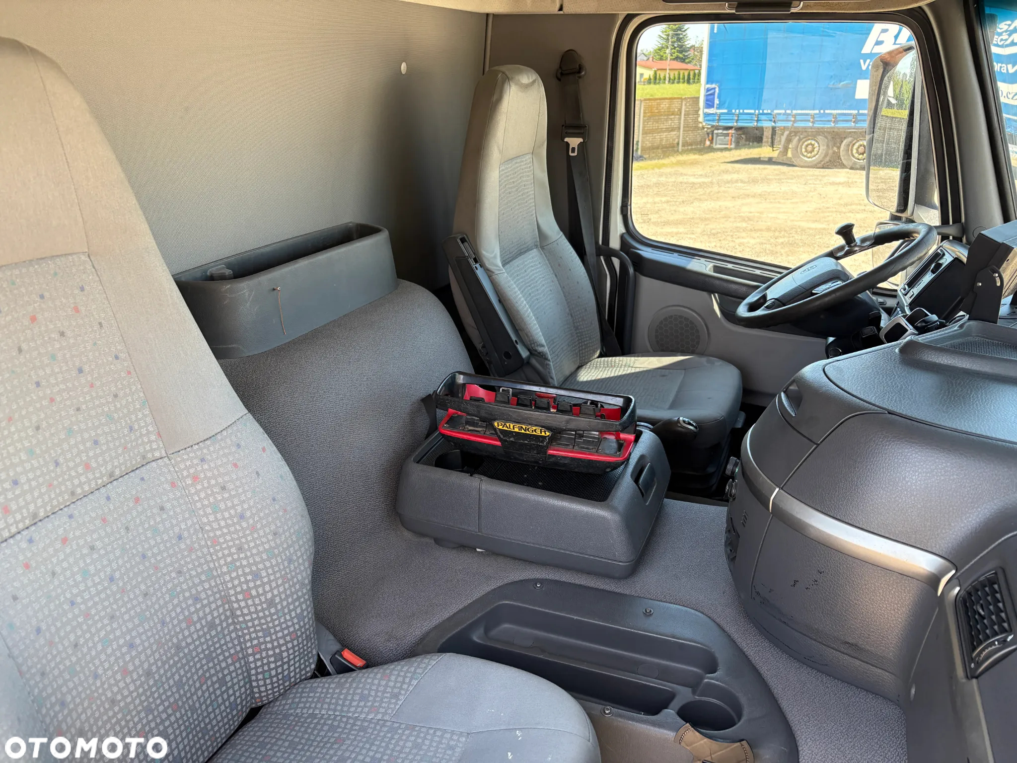 Volvo FM - 6x2 HDS Palfinger PK 23002 - 28