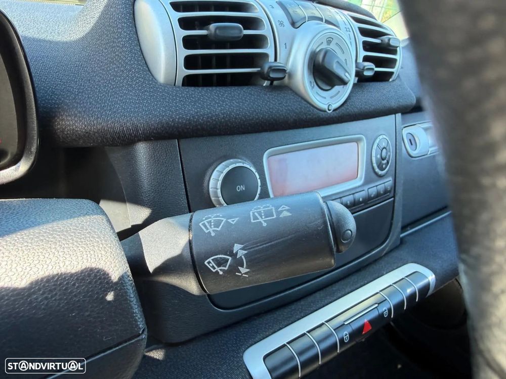 Smart ForTwo Coupé 1.0 mhd Passion 71 - 14