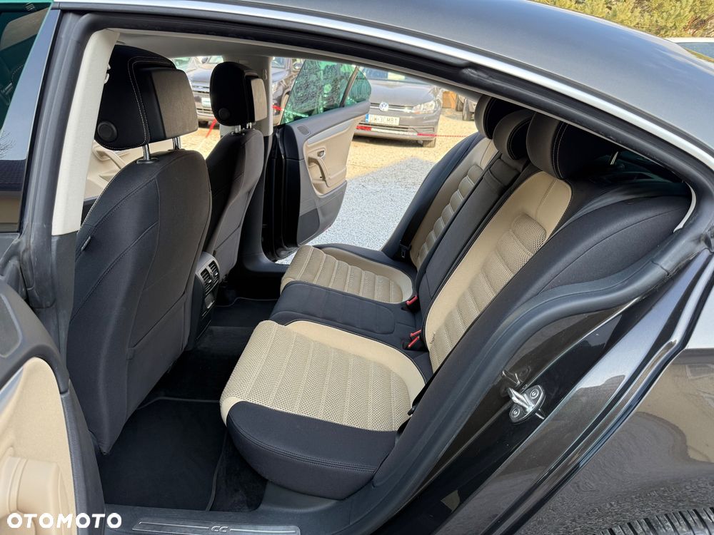 Volkswagen Passat CC - 29