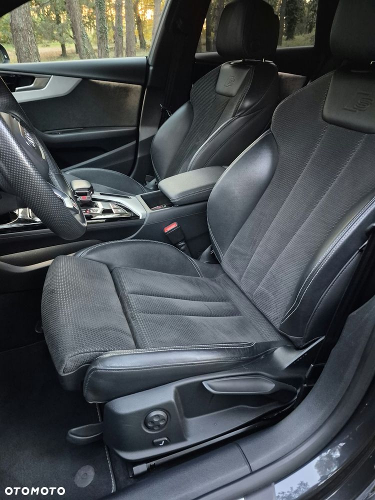 Audi A5 Sportback 40 TDI S tronic S line - 21