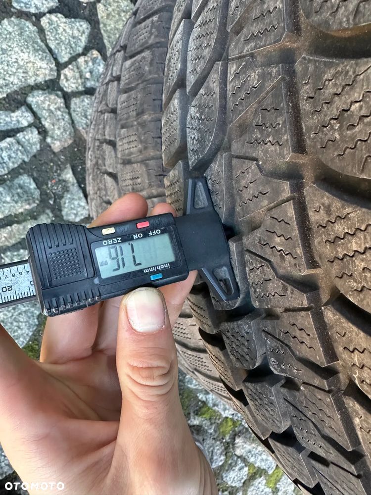 Koła Land Rover Freelander 2 255 55 18 8J ET 55 - 15
