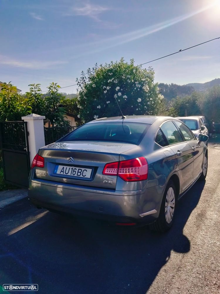 Citroën C5 HDi 135 FAP Confort - 4