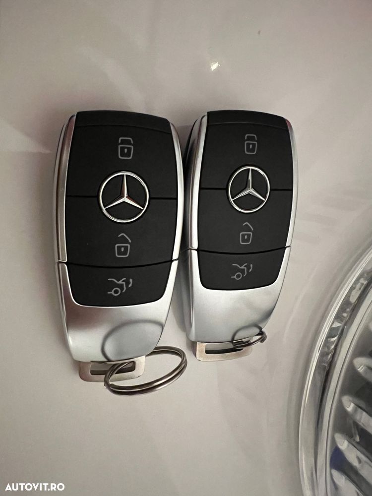 Mercedes-Benz GLC 300 4MATIC - 8