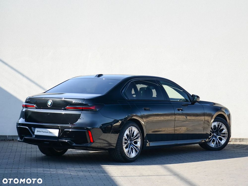 BMW Seria 7 740d xDrive mHEV M Sport sport - 2