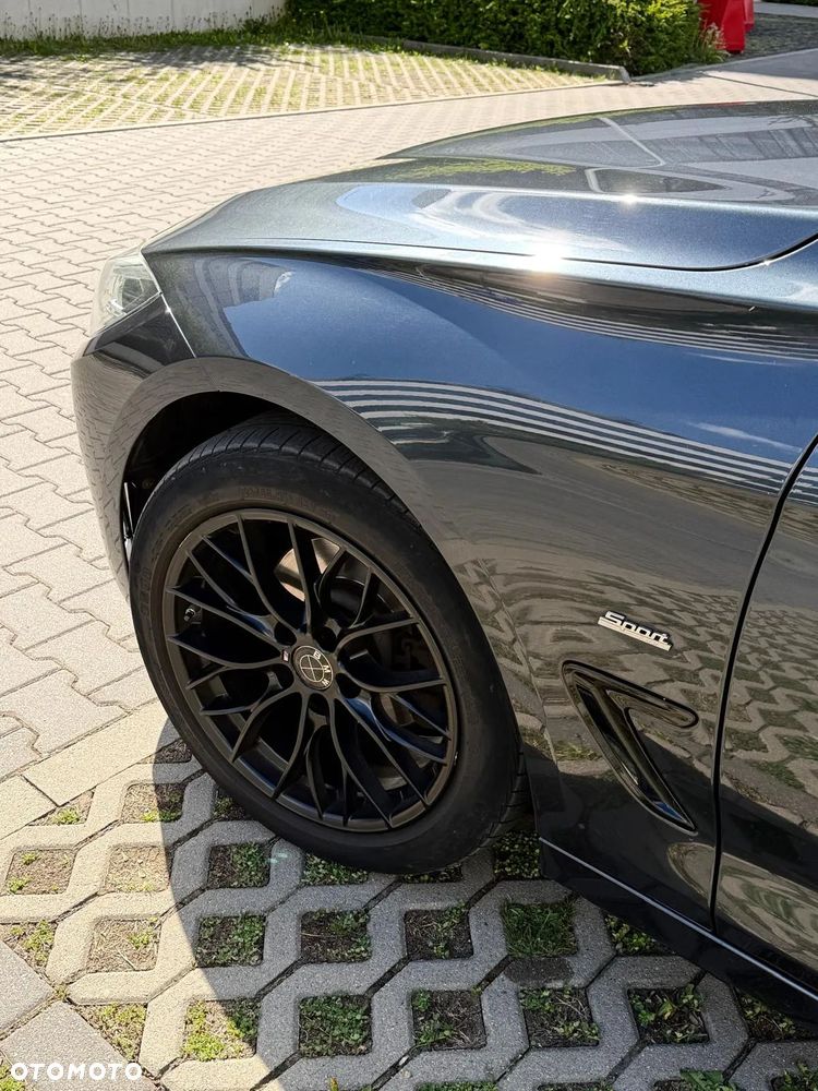 BMW Seria 3 320d xDrive Sport Line - 34