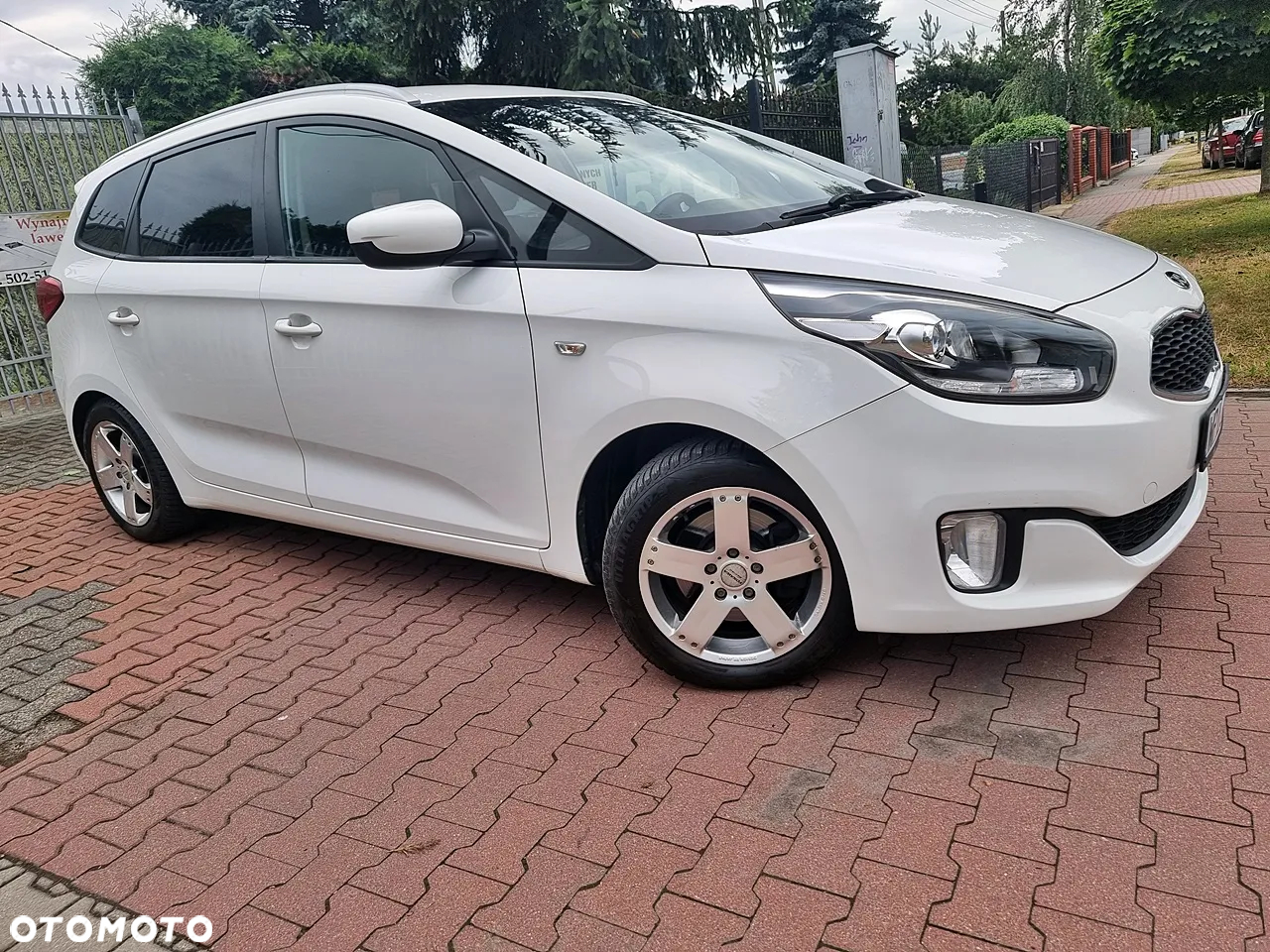 Kia Carens 1.6 GDI ISG Vision - 16