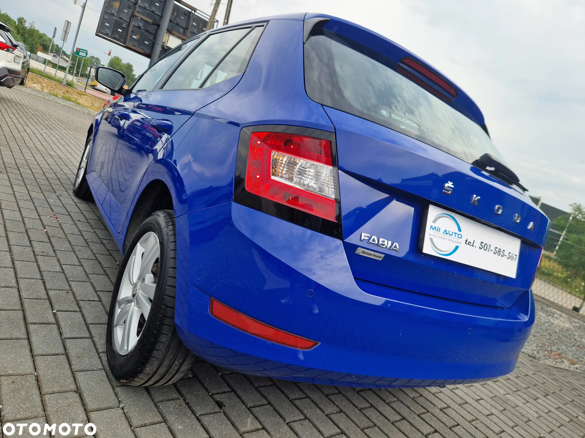 Skoda Fabia 1.0 Ambition - 11