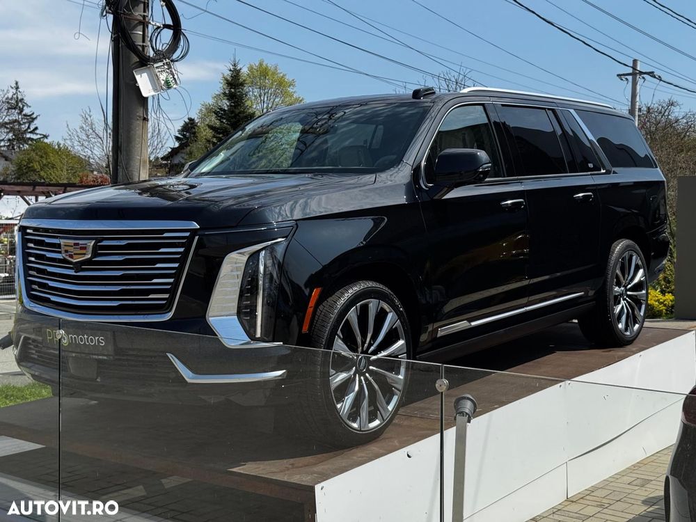 Cadillac Escalade - 3