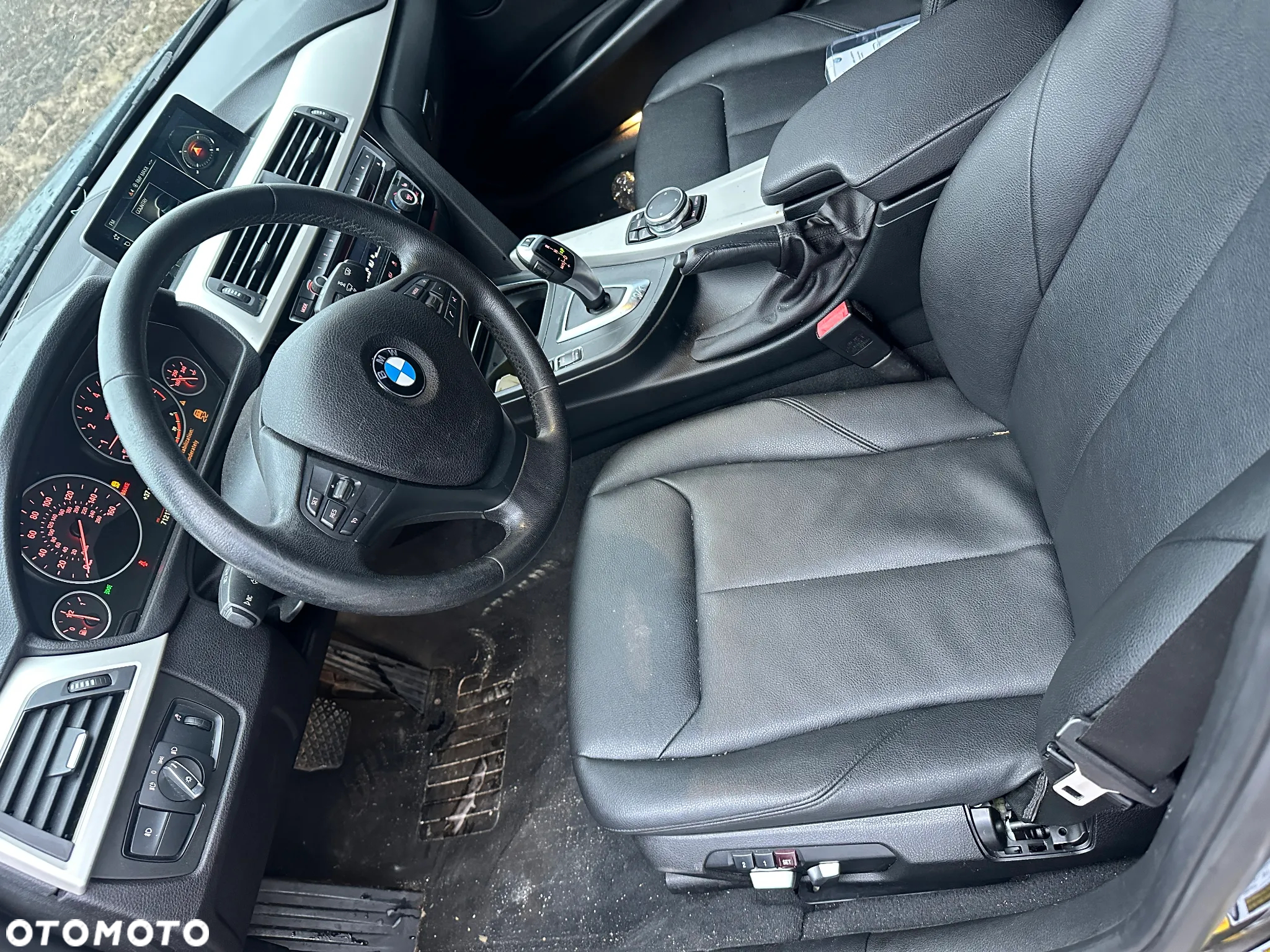 BMW Seria 3 320i GPF xDrive - 15