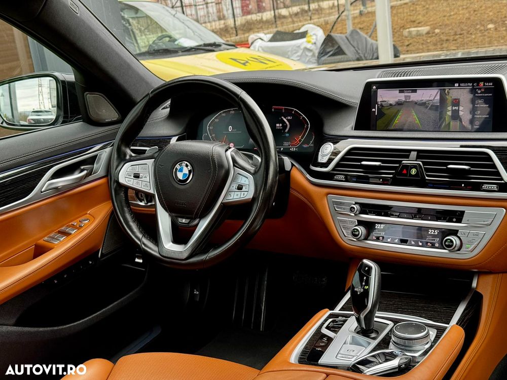 BMW Seria 7 730d xDrive - 16