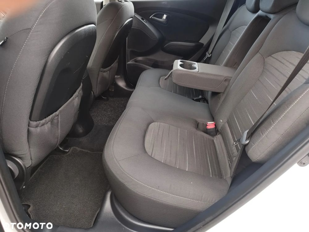 Hyundai ix35 1.6 2WD Fifa World Cup Edition - 20