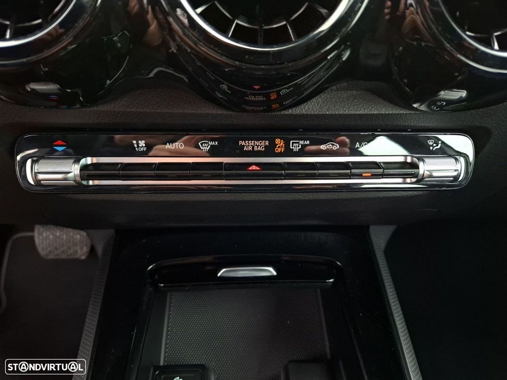 Mercedes-Benz GLB 180 d Progressive — fotografia 22