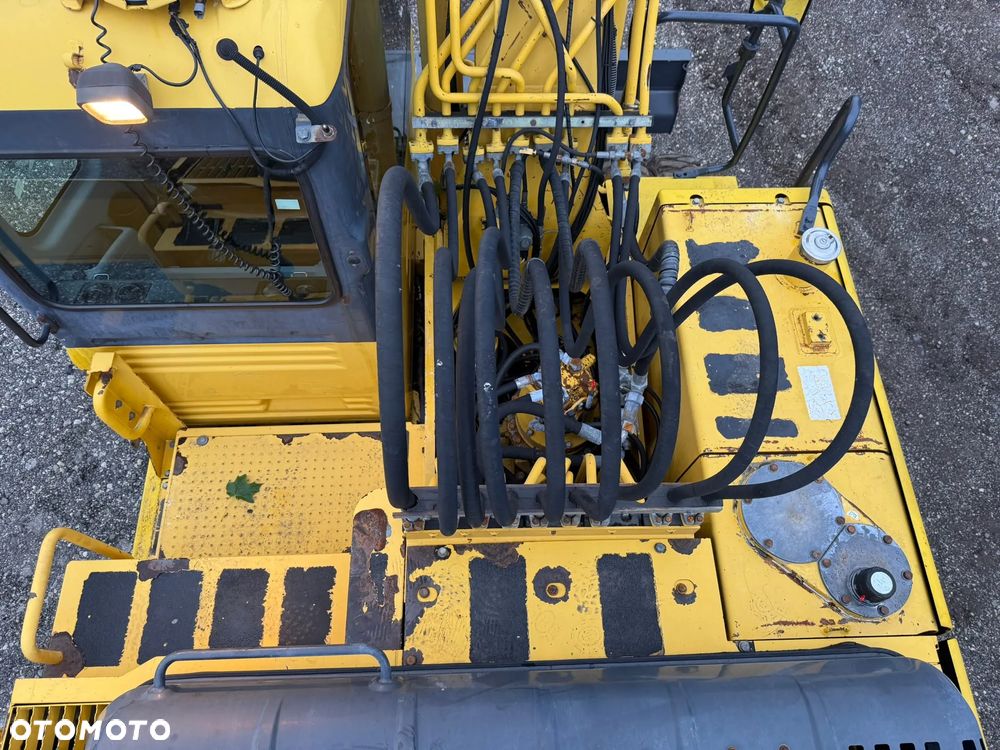 Komatsu Koparka kołowa KOMATSU PW220 24 tonowa* Serwisowana *Stan idealny - 28
