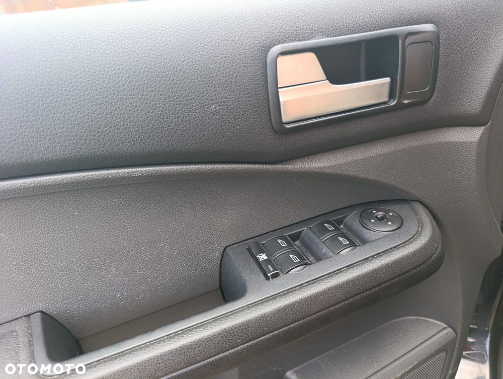 Ford Focus C-Max 1.8 Futura - 11