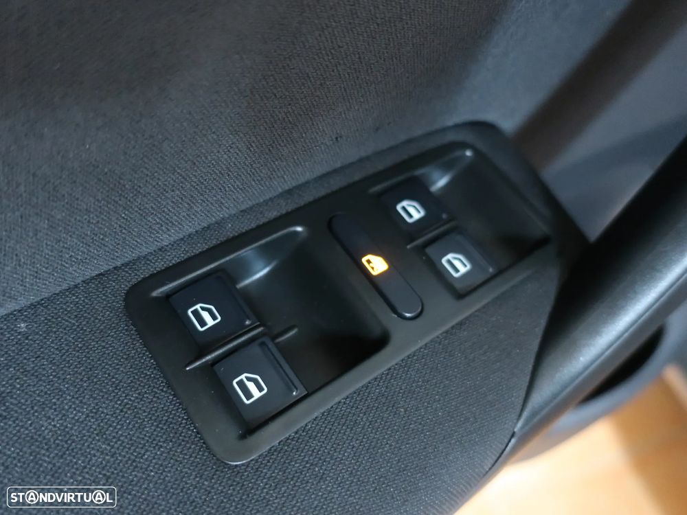 VW Polo 1.2 Highline - 19