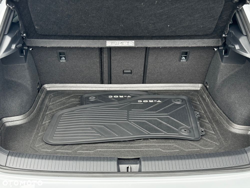Volkswagen T-Roc 2.0 TDI SCR 4MOTION DSG R-Line - 28