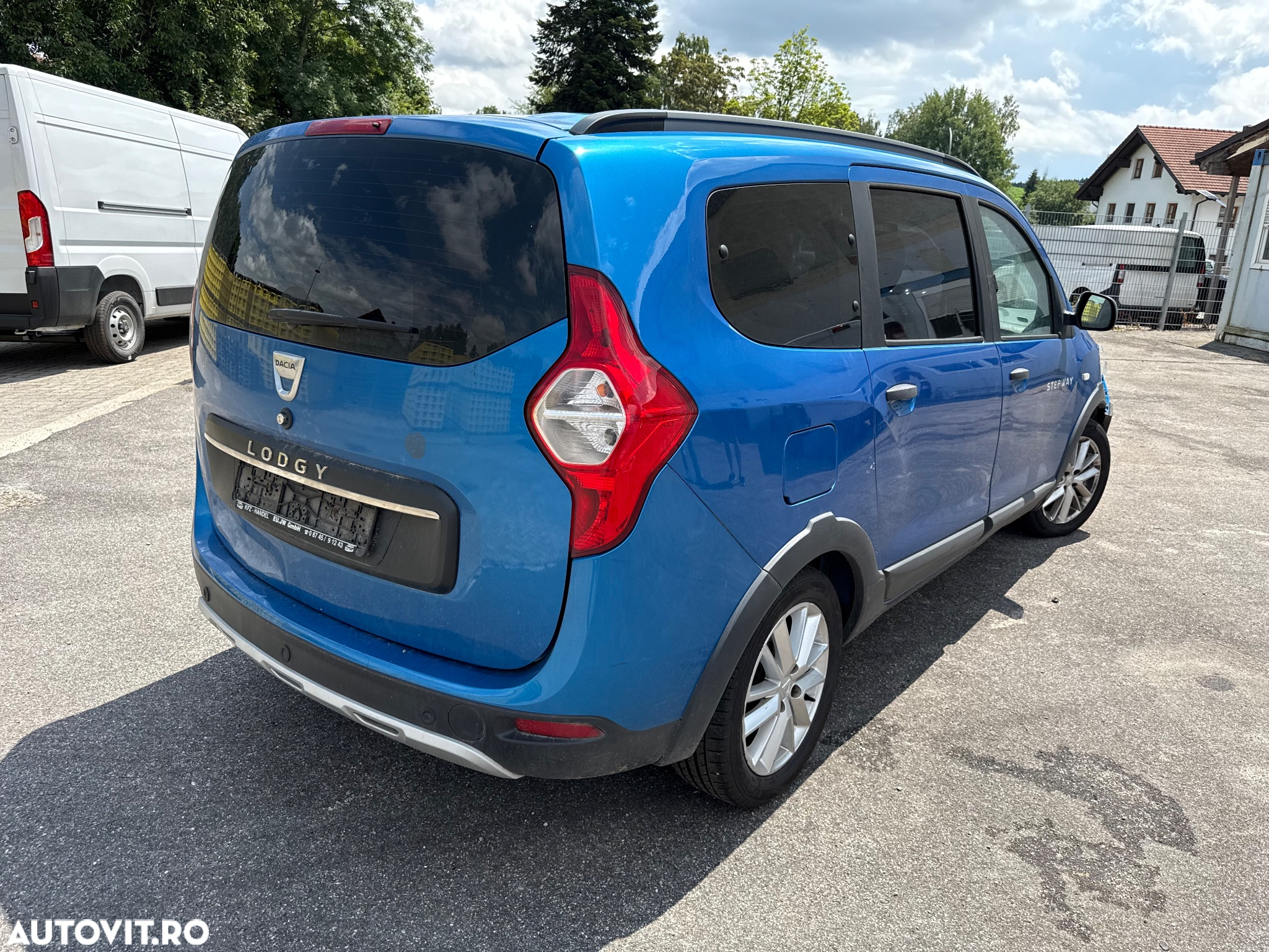 Dacia Lodgy 1.6 102 CP Stepway - 2