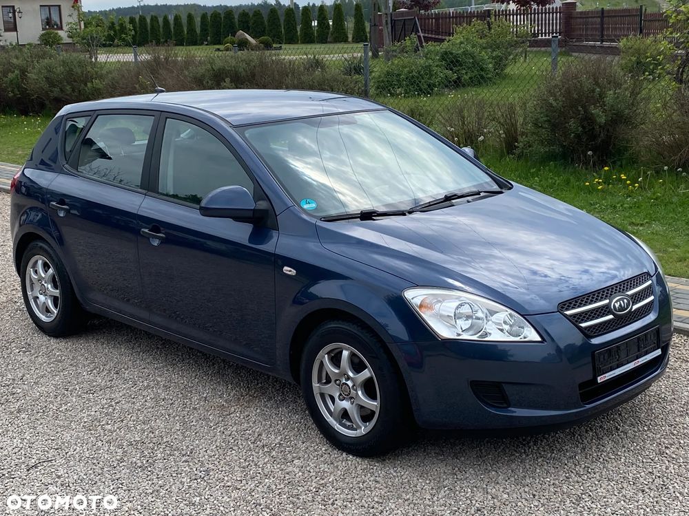 Kia Ceed 1.4 CVVT Attract - 20