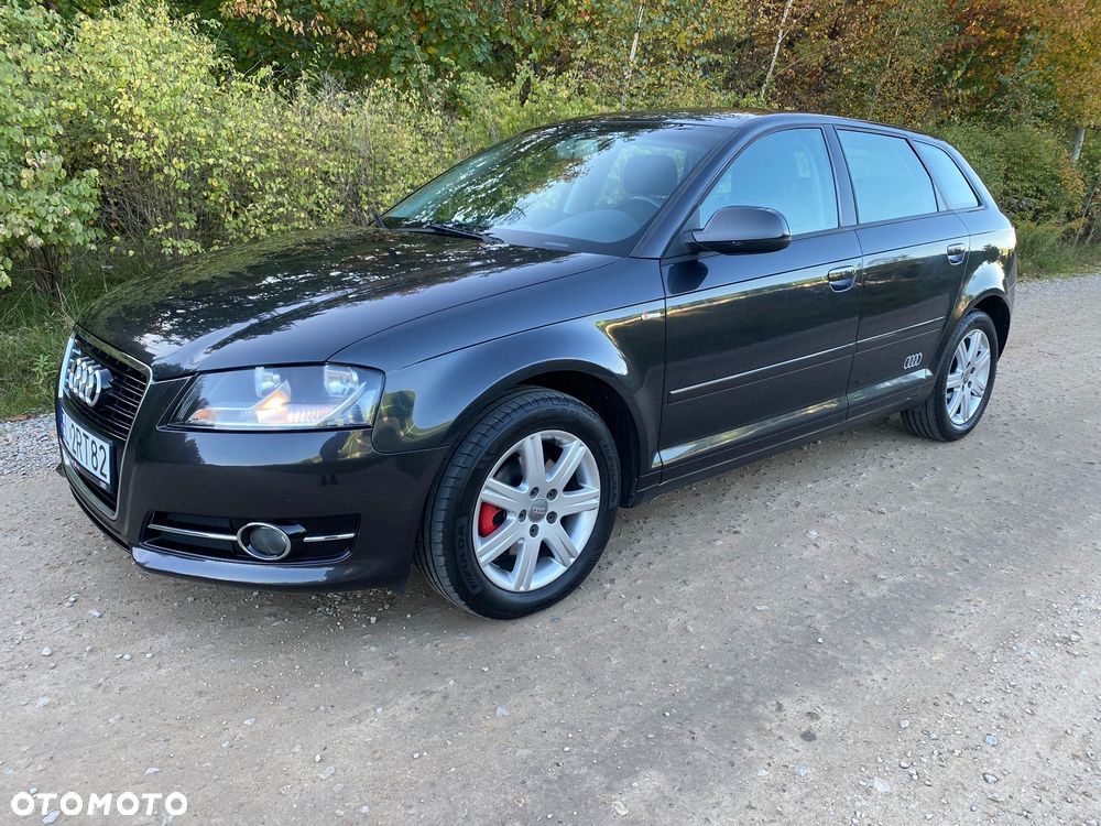 Audi A3 Sportback 2012 photo 2