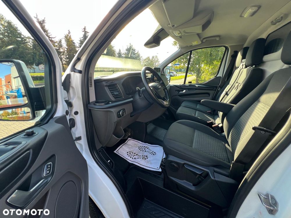 Ford TRANSIT CUSTOM 2,0 TDCI 130KM L1 AUTOMAT BI-XENON - 27