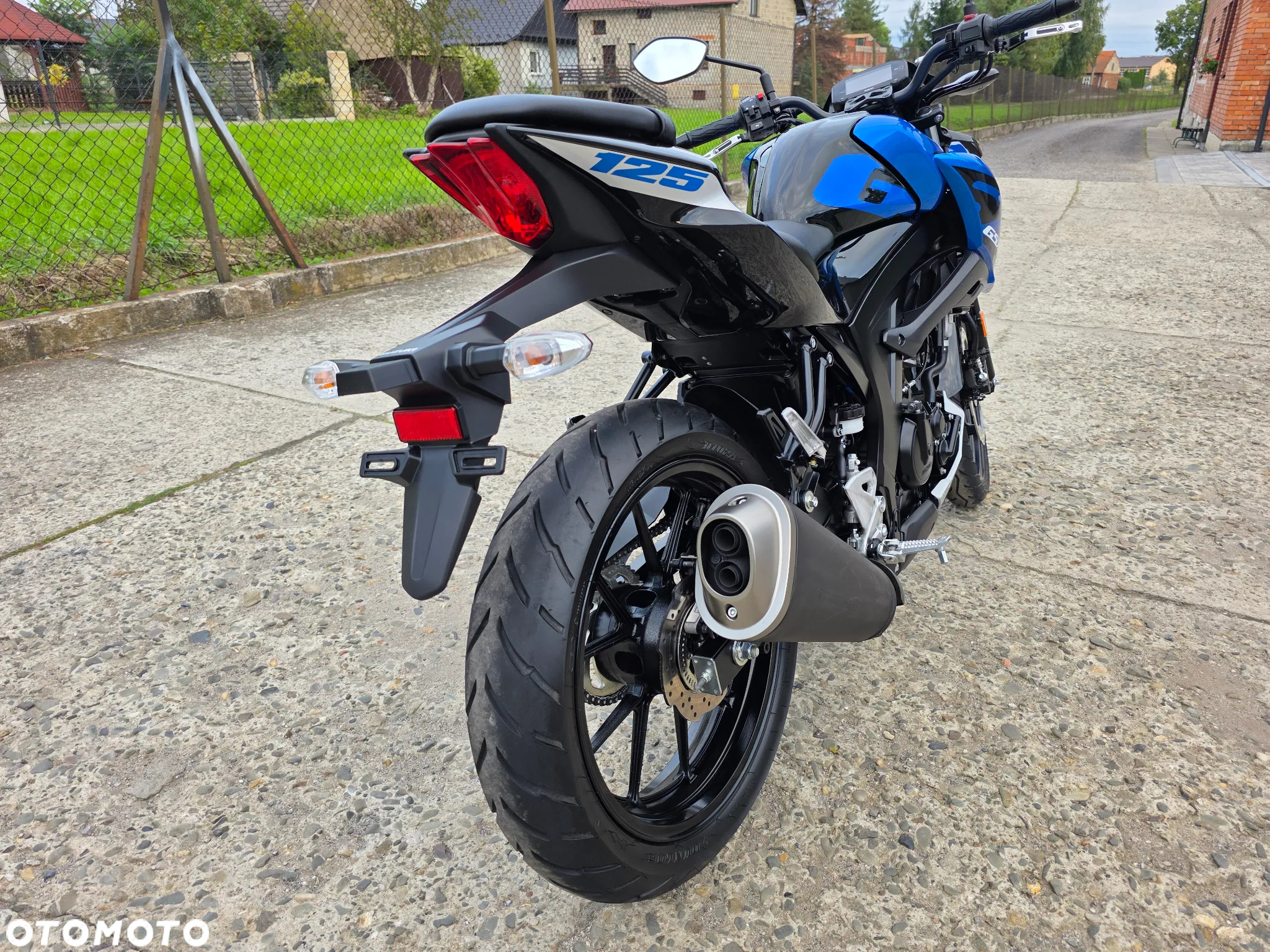 Suzuki GSX - 15