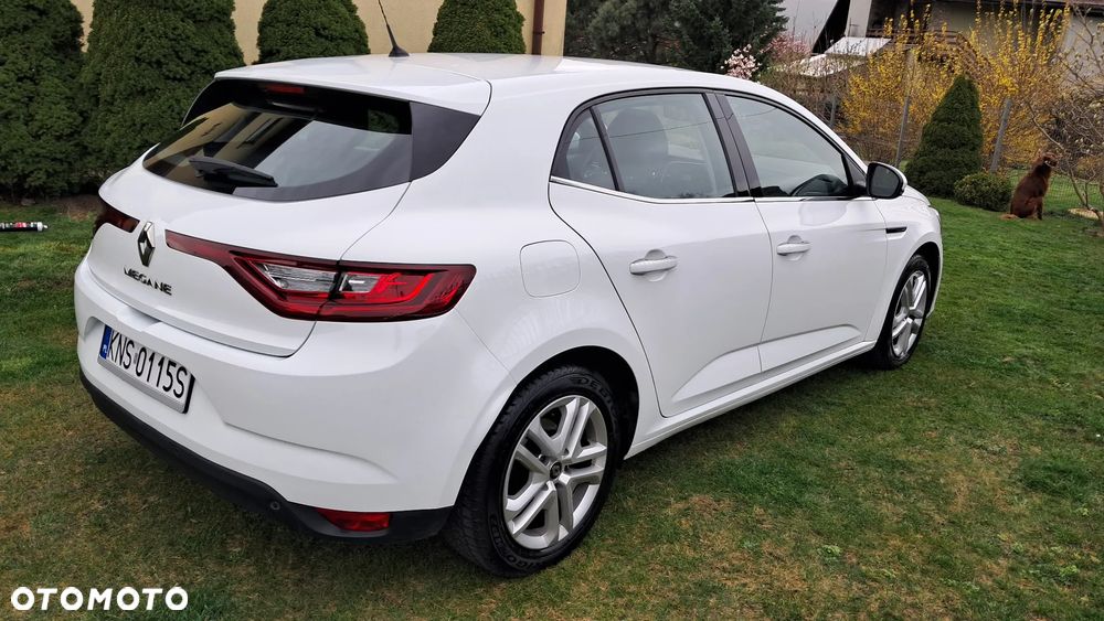 Renault Megane 1.5 Blue dCi Intens - 6