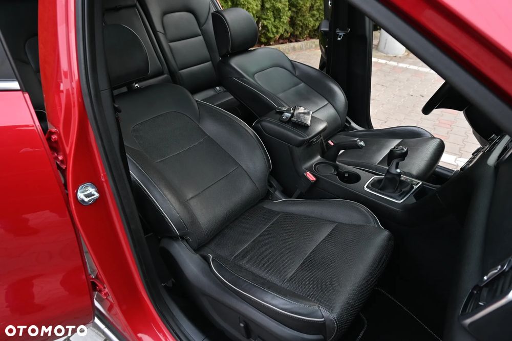 Kia Sportage 2,0 CRDI AWD GT Line - 32