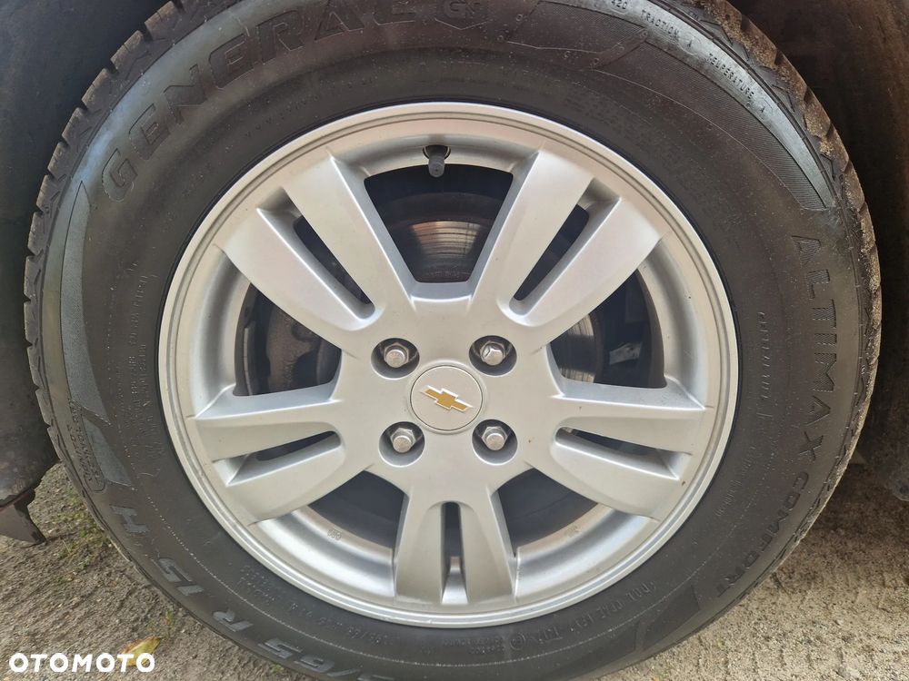 Chevrolet Aveo 1.4 16V LT - 25