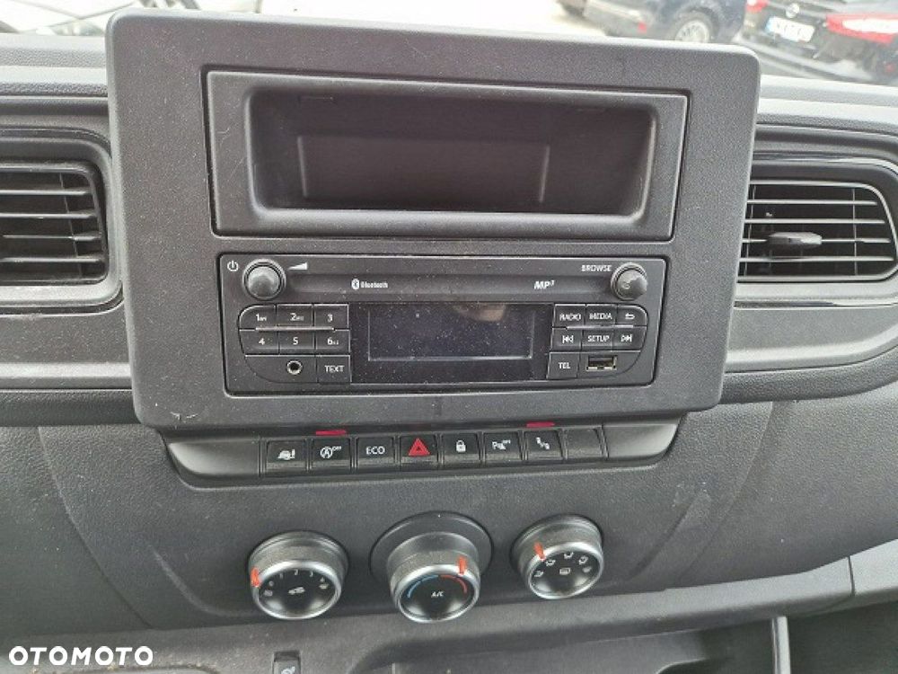 Renault Master - 15