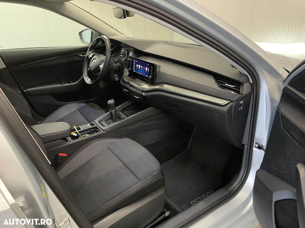 Skoda Octavia 1.5 TSI Ambition - 9