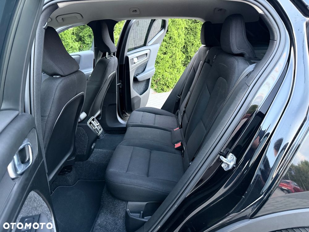 Volvo XC 40 T3 - 28