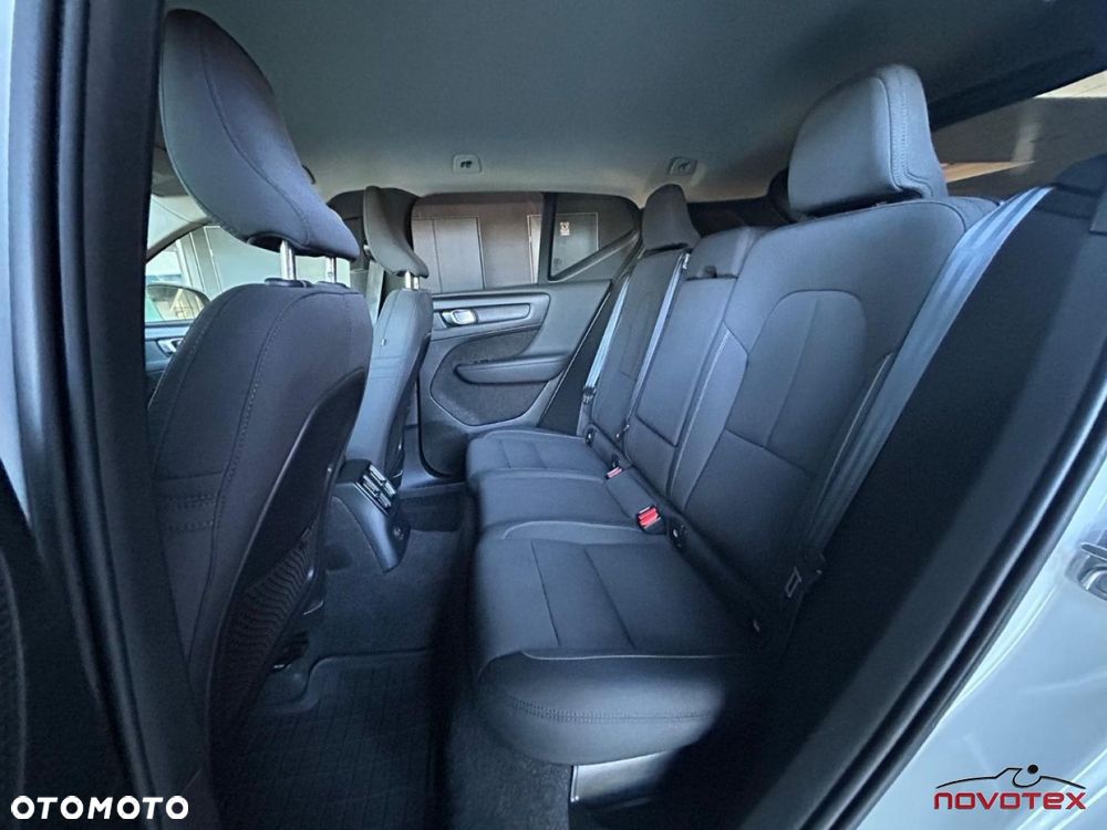 Volvo XC 40 - 21