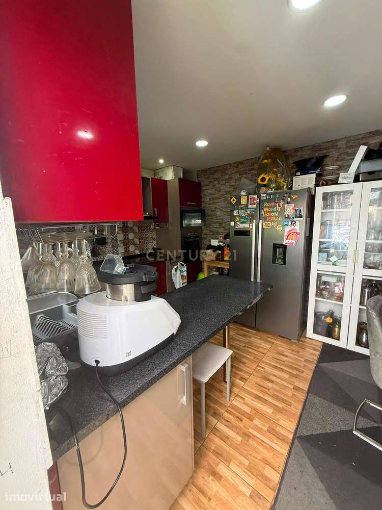 T2 com logradouro, totalmente remodelado, Paio Pires - Seixal - Grande imagem: 3/16