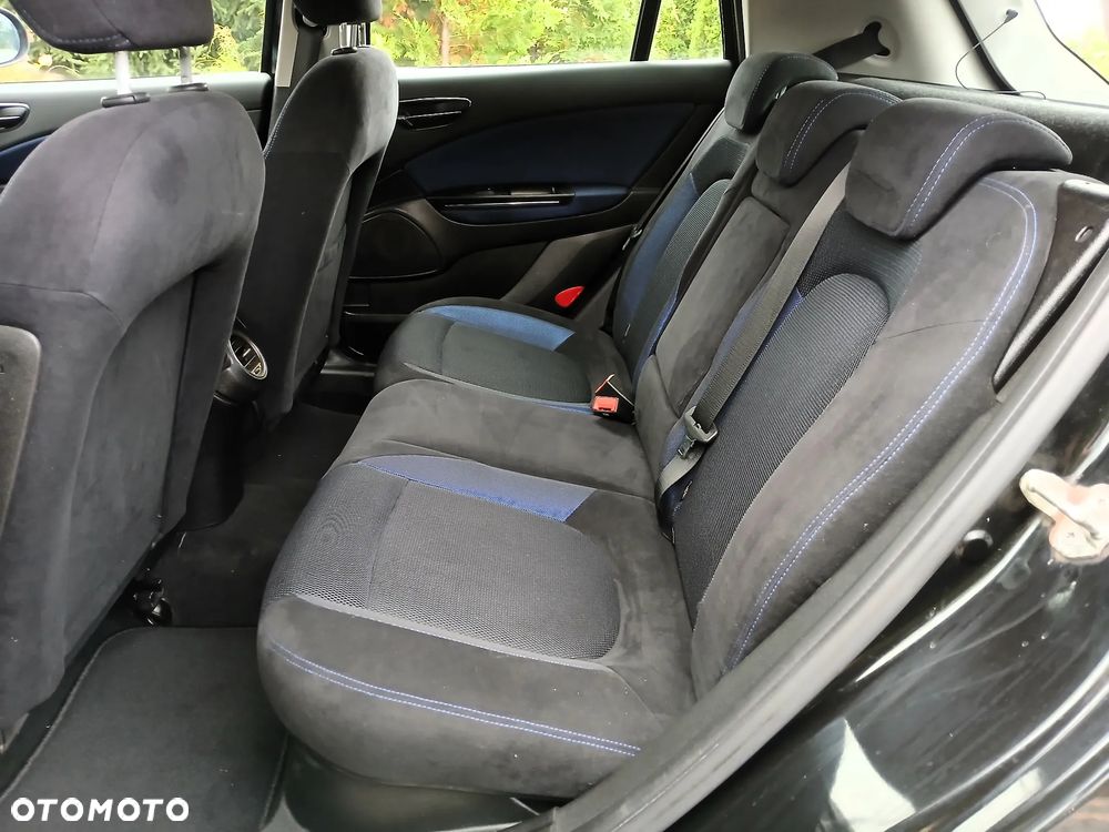 Fiat Bravo 1.9 Multijet 16V Sport - 28