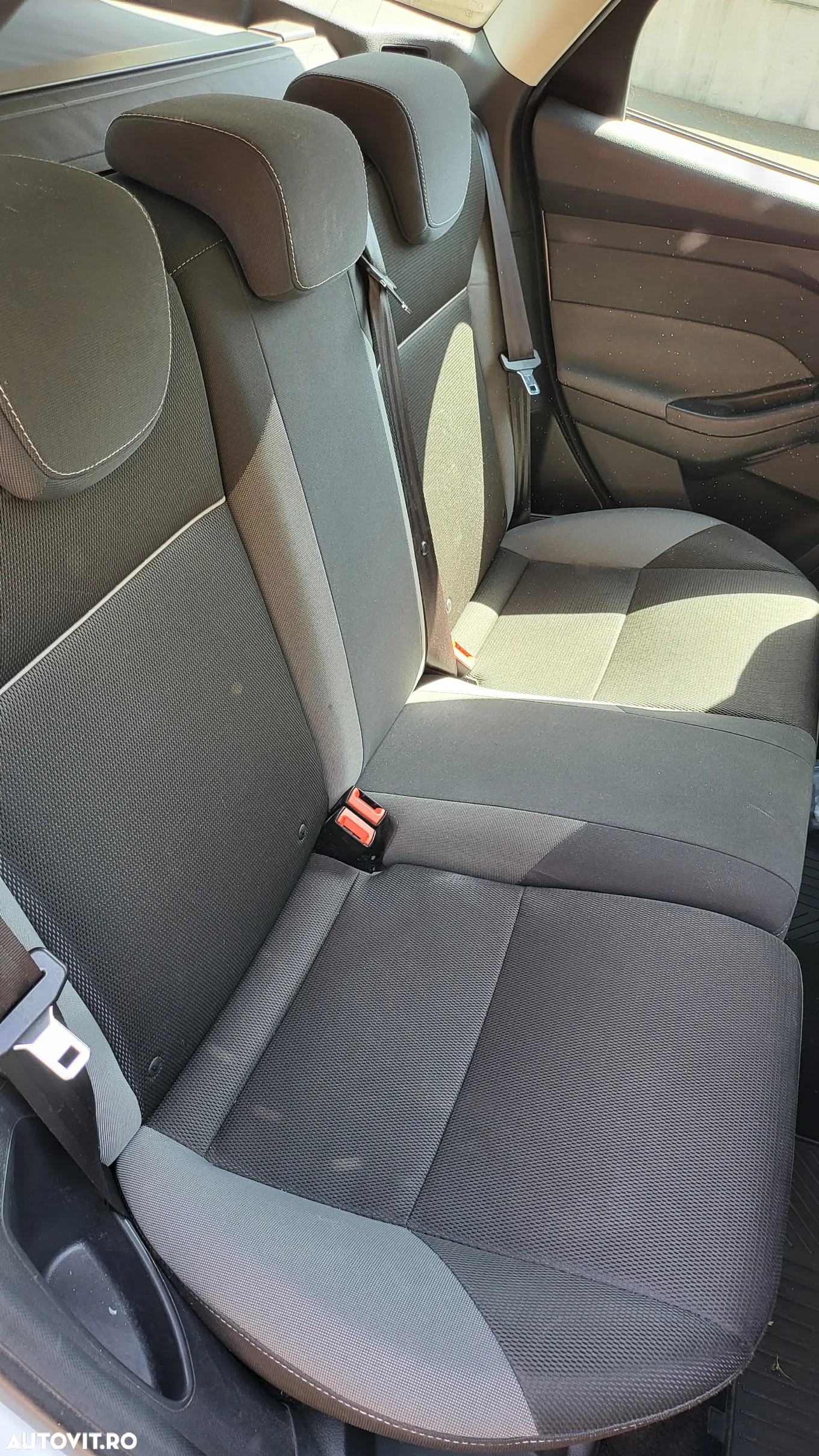 Ford Focus - 7