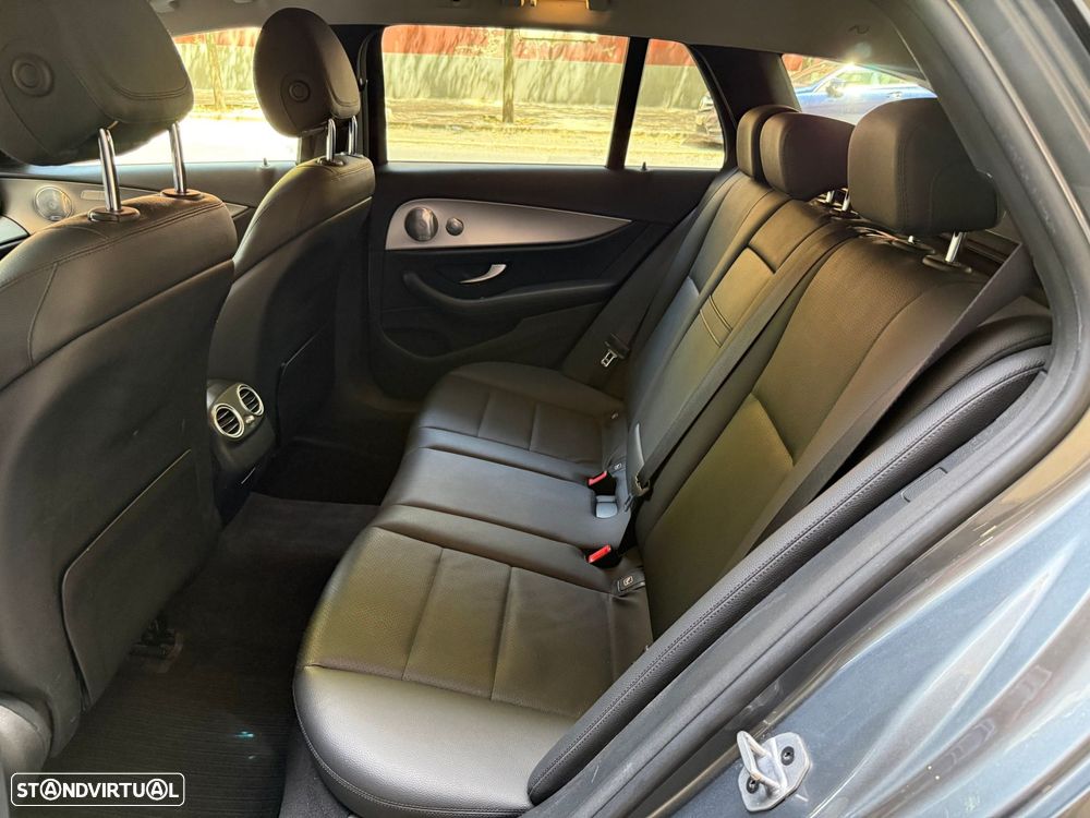 Mercedes-Benz E 300 de 9G-TRONIC Night Edition - 15