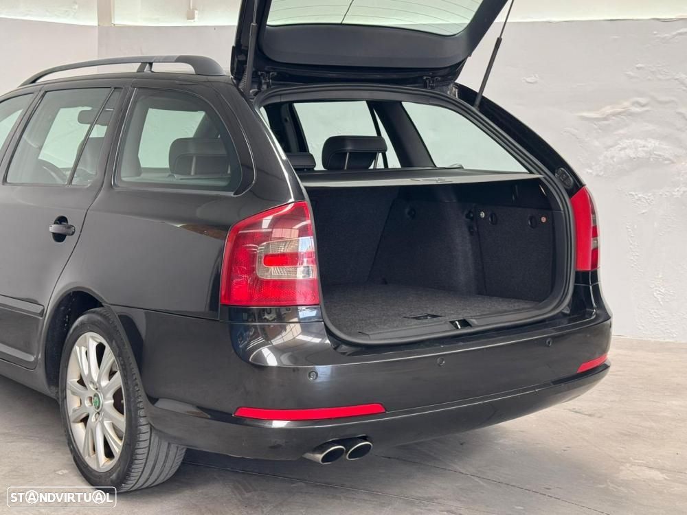 Skoda Octavia 2.0 TDI RS - 14