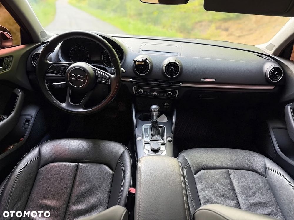 Audi A3 Limousine 40 TFSI Quattro S tronic - 10
