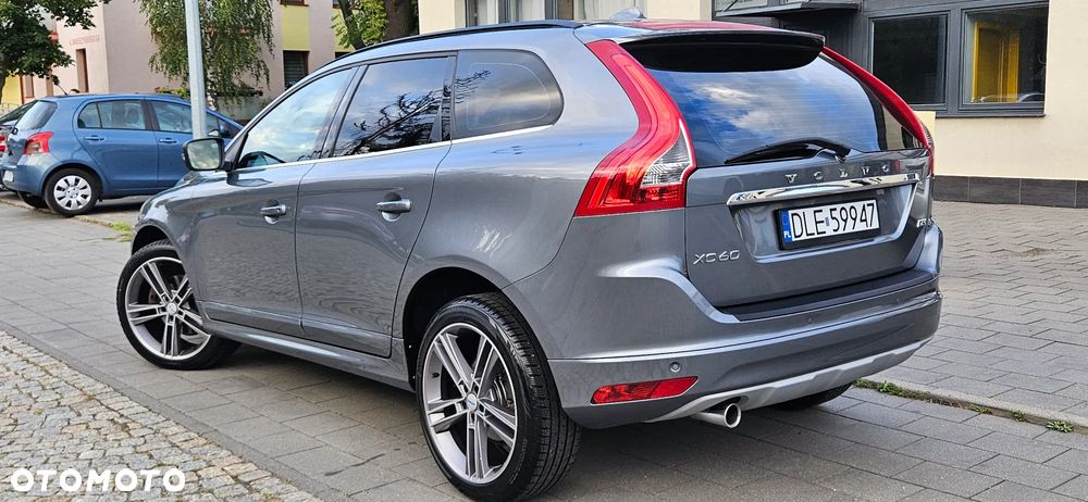 Volvo XC 60 D3 Geartronic Momentum - 37