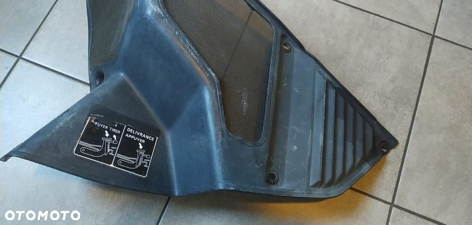 ISEKI SG15 SG 15 OSŁONA KOLUMNY KIEROWNICZEJ PRAWA - 10