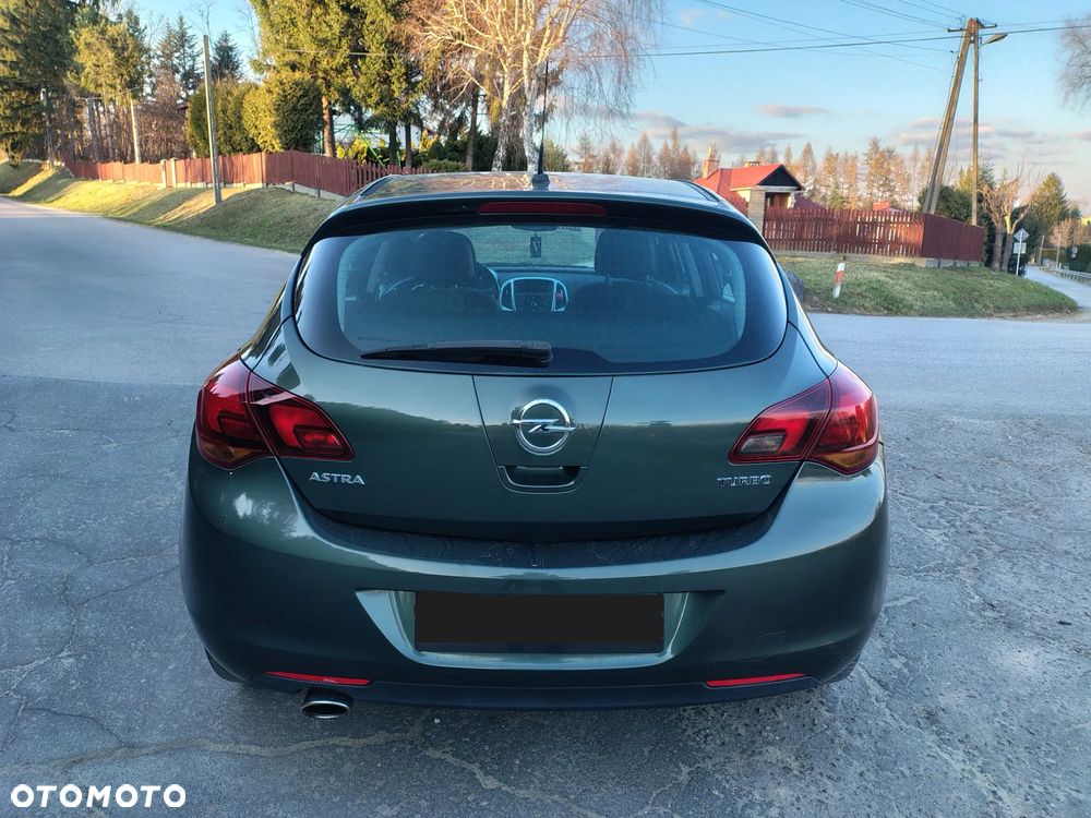 Opel Astra 1.6 Turbo Innovation - 8