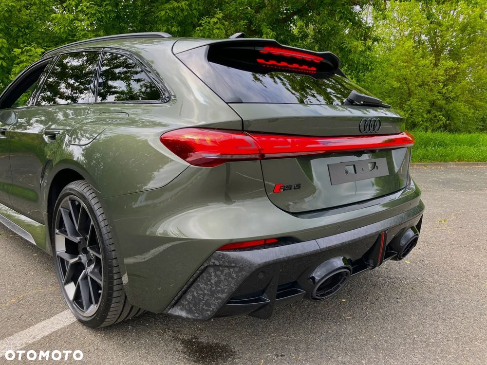Audi RS5 Avant - 11