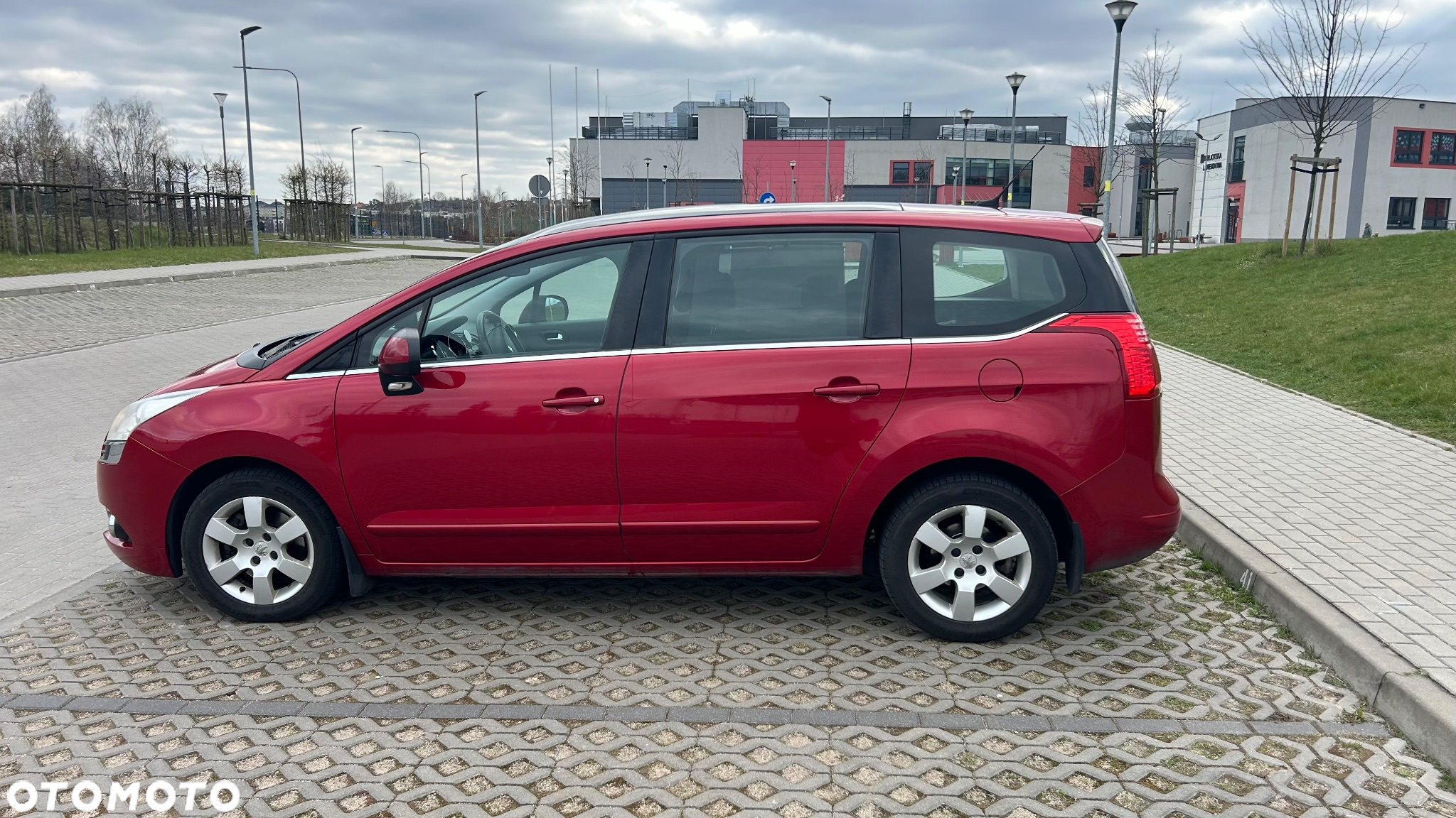 Peugeot 5008 1.6 THP Active - 4