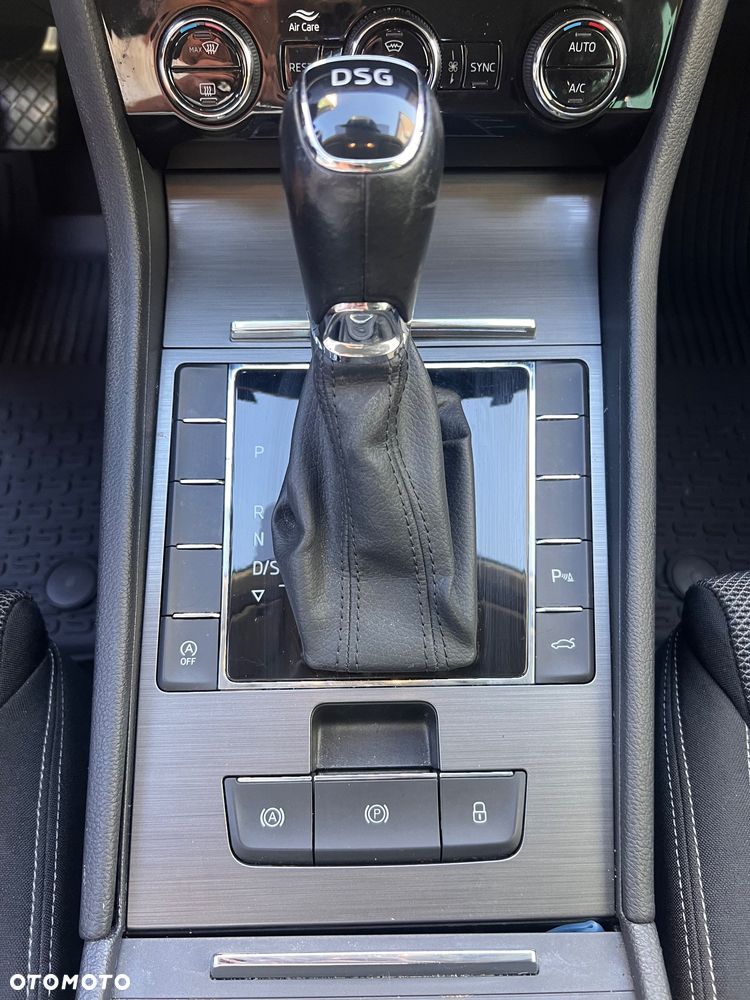 Skoda Superb 1.5 TSI Ambition DSG - 21
