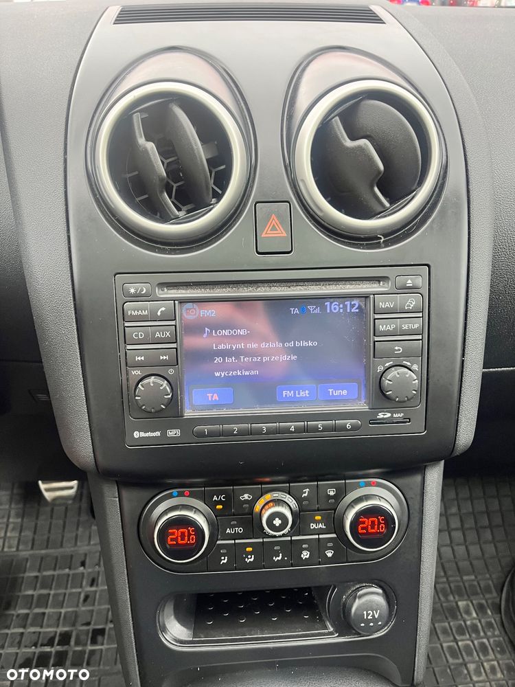 Nissan Qashqai - 15
