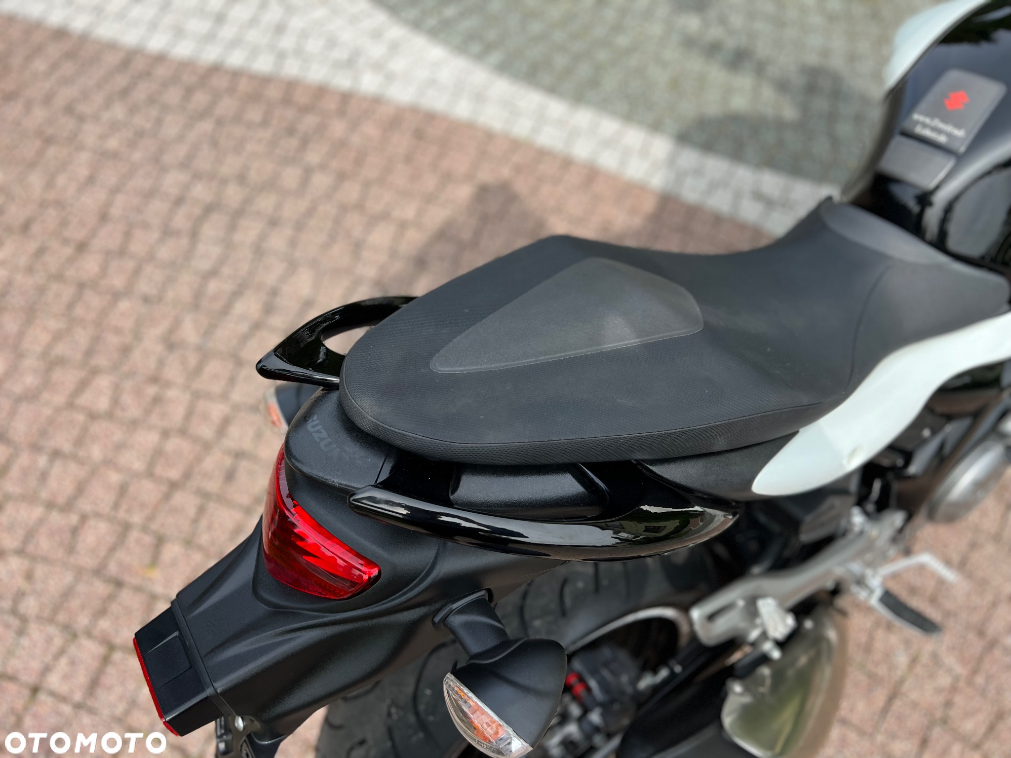 Suzuki Gladius - 12