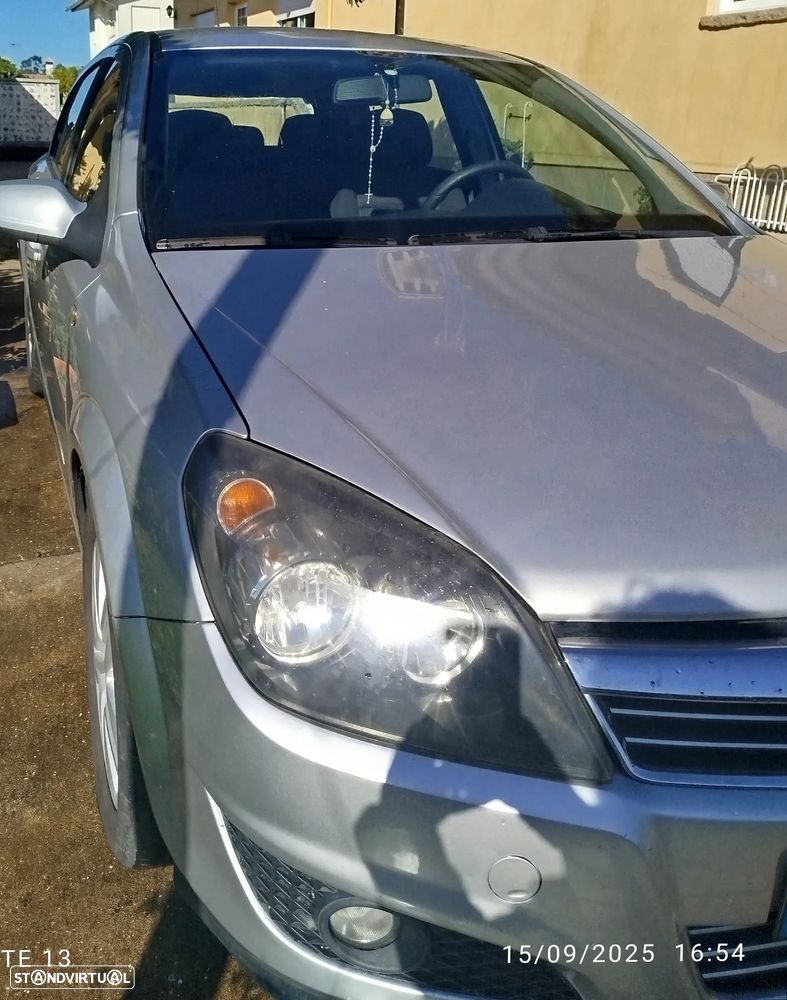 Opel Astra 1.3 CDTI Cosmo - 11